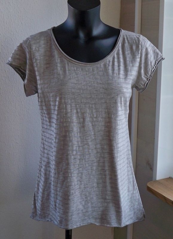 Stentvättad T-shirt Grå