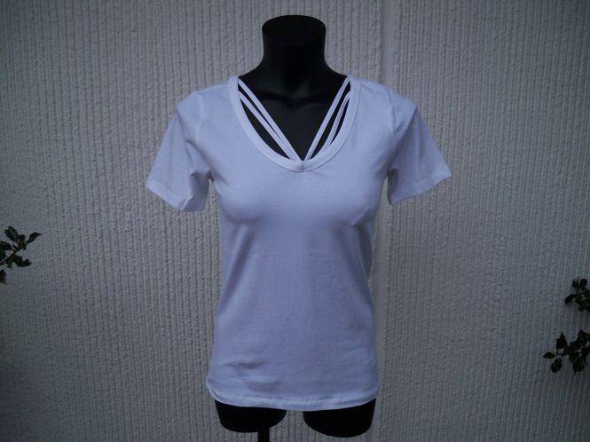 Huvudbild Vit Topp BONITA Ze-Ze