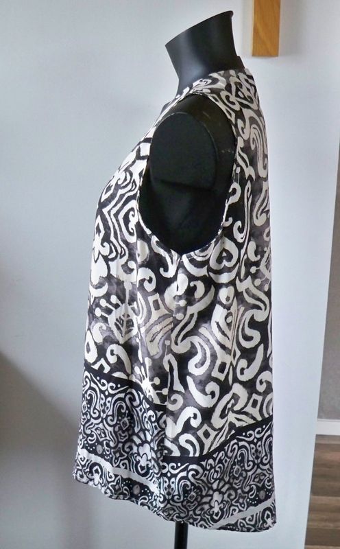 Svart Mönstrad Ärmlös Blus