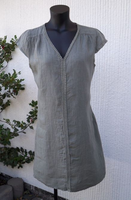 Huvudbild Olivgrön Linneklänning med holkärm