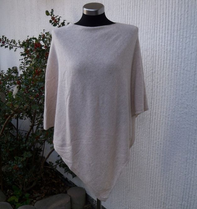 Huvudbild Beige Poncho Ull-Kashmir Mix