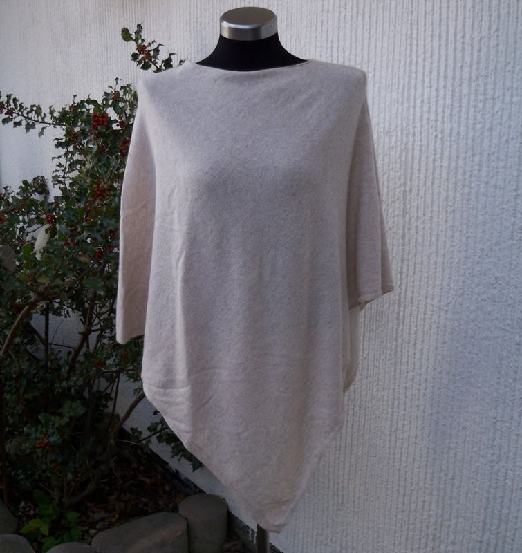 Beige Poncho Ull-Kashmir Mix