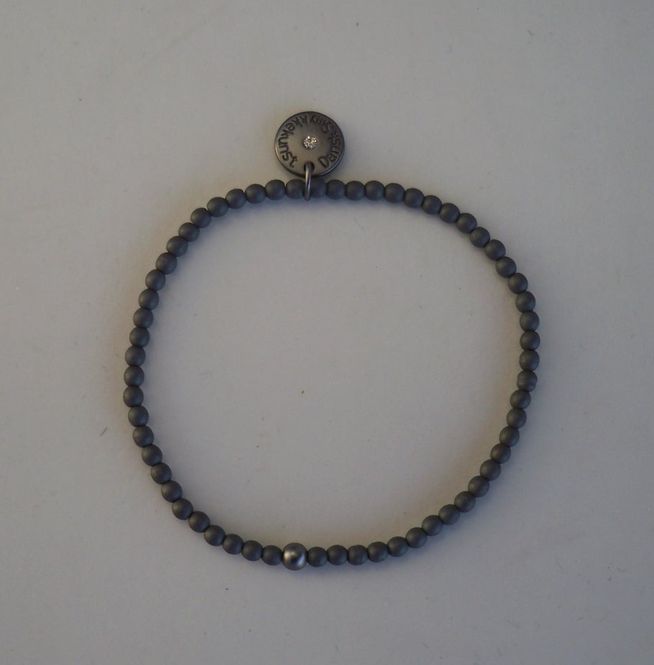 Huvudbild Elastiskt Grått Armband Velvet Hematit Dansk ...