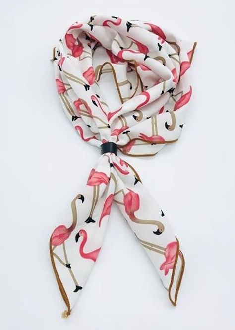 Huvudbild Vit Scarf Flamingo