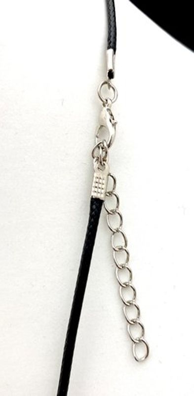 Halsband Hematit Med Vit Pärla Cornelia Magnani Smyckesdesign