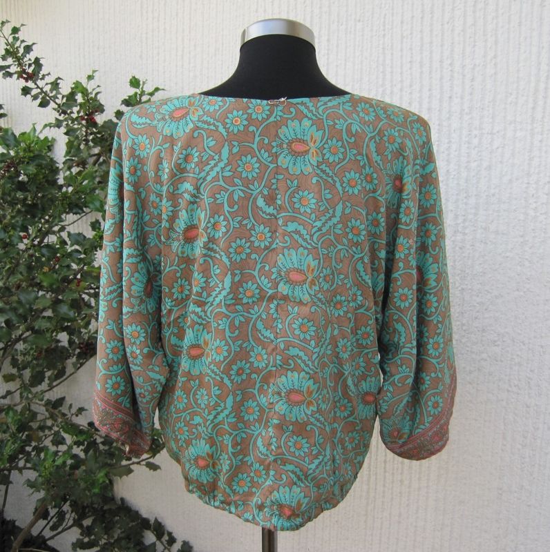 Mönstrad Tunn Kort Vändbar Jacka Med Kimonoärmar Paisley Blommig